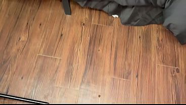 Nonton Alexa Chains Gags Sloppy On Bbc thumbnail