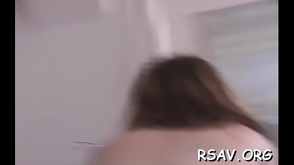 'em boobs get straitened 