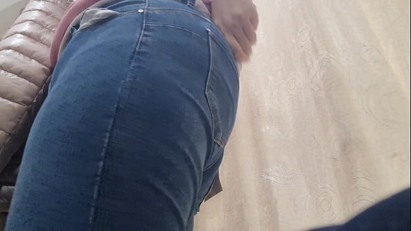 Play MP4 - Your Italian stepmom's super hairy pussy in the clothing store