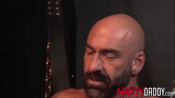 Play MP4 - NASTY Michael Roman Foot Worships Drew Sebastian