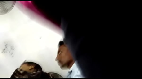 Nonton Pussy Line Of A Teen In Black Leggings thumbnail