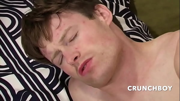 Basi&eacute; Par Son Ptoe Hetero thumbnail