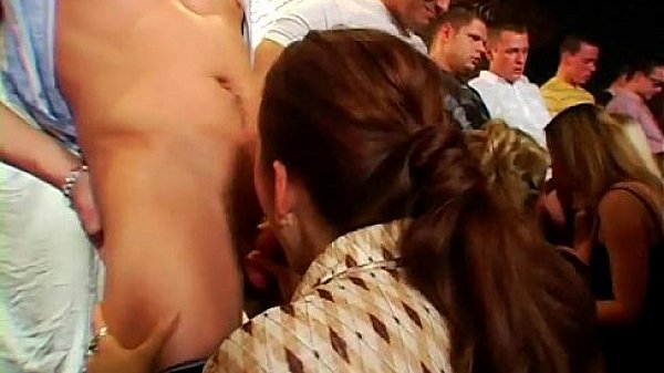 Nonton Hardcore Fuckfest Porn thumbnail