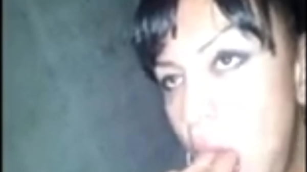 Play MP4 - Tranny amateur sucks nice cock