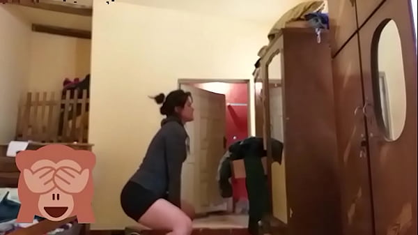 Lauritab Haciendo ejercicios para estar sexy