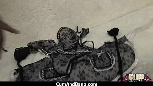 Nonton Ebony Girl Gets Slammed By Some White Dudes 27 thumbnail