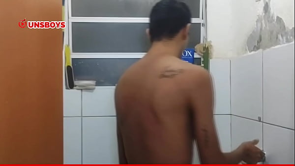 Play MP4 - SEXO COM O AMIGO do Albergue &vert; Assista COMPLETO   CENAS EXTRAS