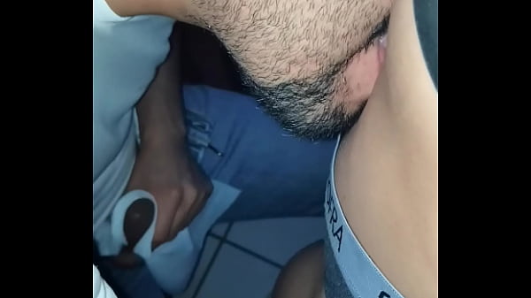 I Masturbate While Worshiping Her Belly Button thumbnail