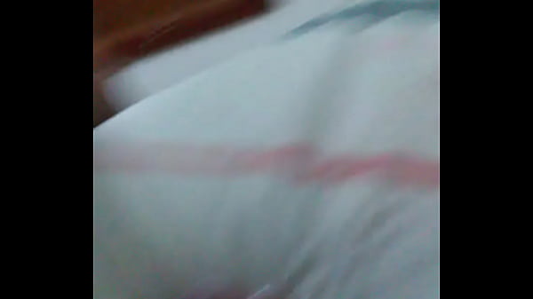 Metendo no cuzinho e na xota 