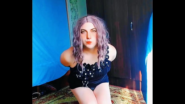 18 PRETTY YOUTUBER CROSSDRESSERKITTY MODEL HOT FEMBOY SEXY BIG BOOT BIG ASS HOUSEWIFE TEEN BLONDE DOLL STRIPTEASE Privately 