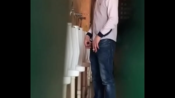 Play MP4 - tumblr o4owukD5Az1ucri19