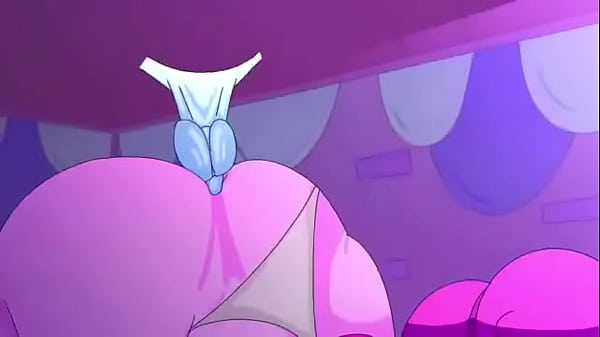 La dulce princesa es cogida por el culo