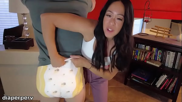 Diaperboy Billy Gets Exposed thumbnail