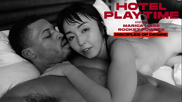 Nonton Japanese Tourist Gets Pounded By Big Black Cock thumbnail