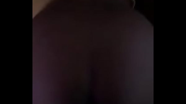 Ebony chick_meets Trai from_Tinder