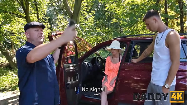 Play MP4 - DADDY4K&period; Wrong Pick&comma; Right Cock