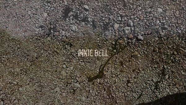 Drinking pee and wetting jeans twice