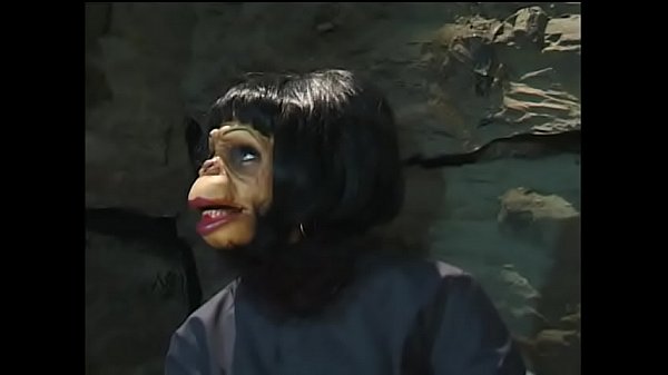 Play MP4 - Fit hunk gets locked up in a cage where he fucks a sexy Asian brunette Asia Carrera