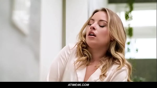 Bored Bathroom BeatOff