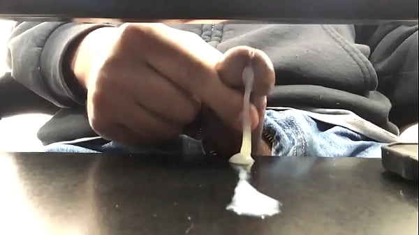 Jerking off_at work_and cumming