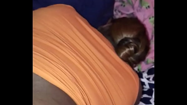 Play MP4 - late night snack