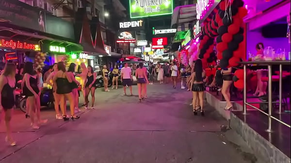 Nonton #gogogirls #bargirls #freelancerlife #contentcreator #thirsttrap #heelsonpoint #thonglife #pantyvibes #fi ... thumbnail