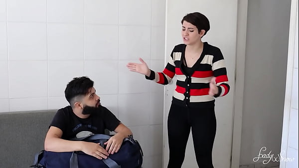 Play MP4 - Minha namorada me mandou embora&excl; Transei com a meia-irm&atilde; dela