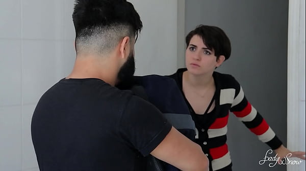 Minha namorada me mandou embora Transei com_a meia_irmã dela