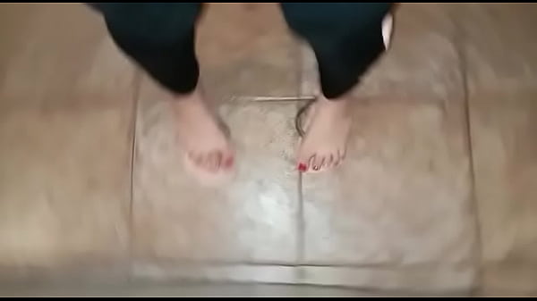 Candid Feet thumbnail