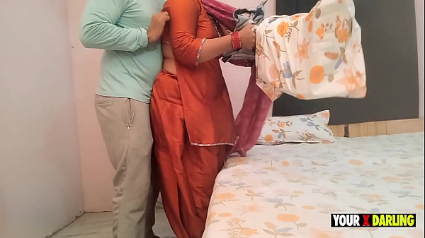 Play MP4 - Desi Stepsister fucked by her stepbro when she was working in room