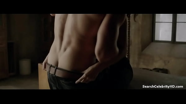 Laura Vandervoort in Bitten 2014-2016