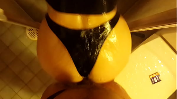 Play MP4 - Me fucking my wife's big wet ass in latex strings in shower