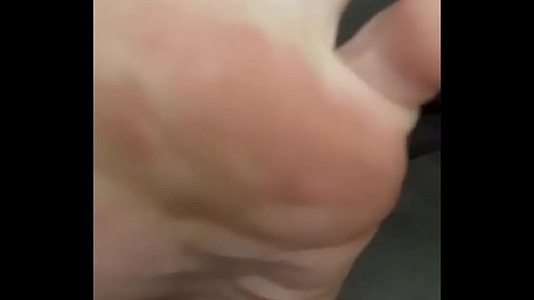 Big broke ginger angel showing me her big stinky size 11 soles just perfectly
