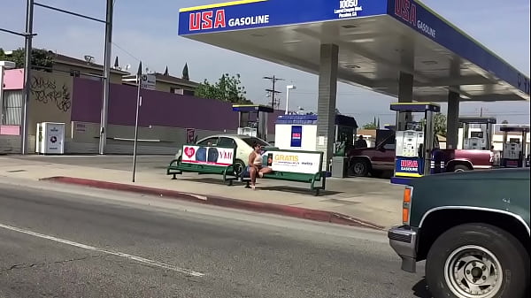 Play MP4 - This girl masturbated in public