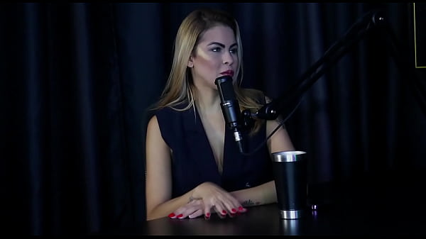 Nonton Come&ccedil;ou Em Uma Boate, Fez Um Fetiche Estranho, Gosta De Ser Dominadora, J&aacute; Sofreu E &eacute; Bissexual - Evelyn Buarque (sheer/red) thumbnail