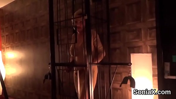 Cheating english mature lady sonia_flashes_her enormous puppies