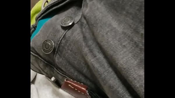 Play MP4 - My first viddeo&comma; if you want me to upload videos and encourage me to upload solo