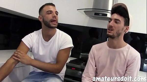 Play MP4 - AmateursDoIt - Monster cock stud fucks hairy jock in kitchen before cumshot