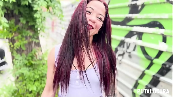 Play MP4 - PutaLocura - La argentina fitness Brenda Kitty es pillada por Torbe y cabalga su polla