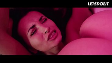Alyssia And Selvaggia Share Passionate Lesbian Makeout - Letsdoeit thumbnail