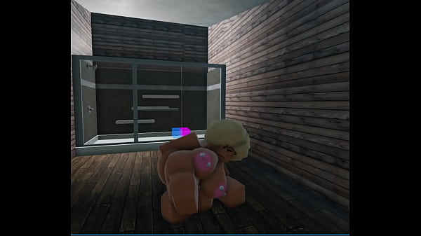 Big Blonde Girl Shakes It | RR34 