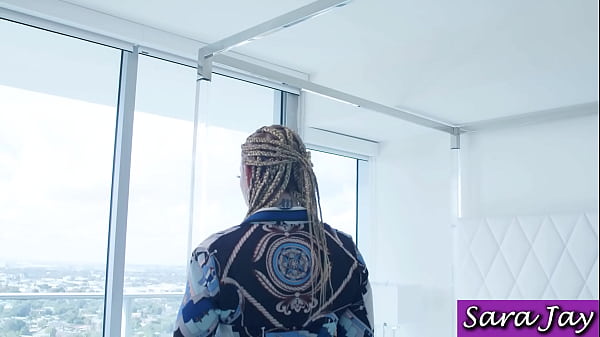 Nonton Horny Cougar Sara Jay Also Finger Fucks Herself! thumbnail