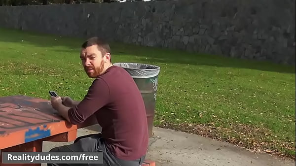 Play MP4 - &lpar;Paul Wagner&rpar; offers ginger &lpar;Nathan Daniels&rpar; some cash for sex - Reality Dudes