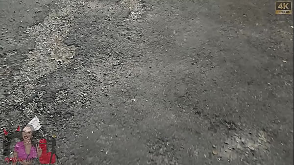 No Pelo E Na Frente Do Marido Corno!! Casal Sai Para Comer Pastel, Chegando L&aacute;., Esposa Fica Tes&atilde;o E Escolhe O Macho Para Encher Ela De Leite. thumbnail