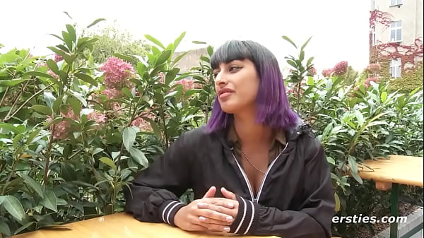 Play MP4 - Ersties&colon; Sexy Canadian Babe Masturbates With a Large Dildo