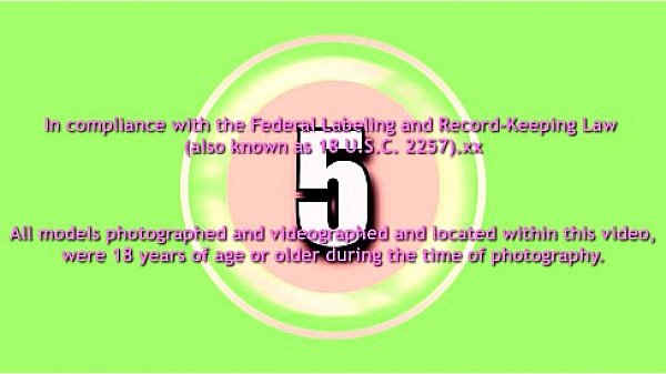 Nonton Brunette Stuffs Pussy With Huge Toy thumbnail