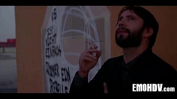 Nonton Emo Girl Gets Fucked 295 thumbnail