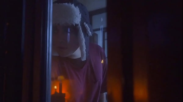 Nonton Guccigratis thumbnail