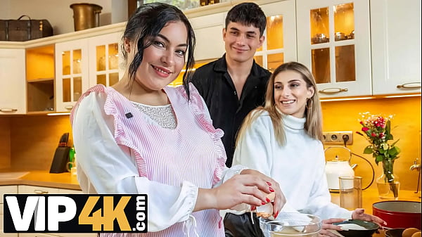 Mommy4k bathroom game ended up as a really sex with christina santes