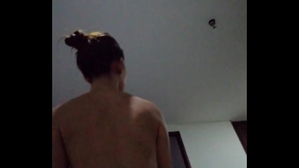 Play MP4 - Soy su jefe y se deja follar